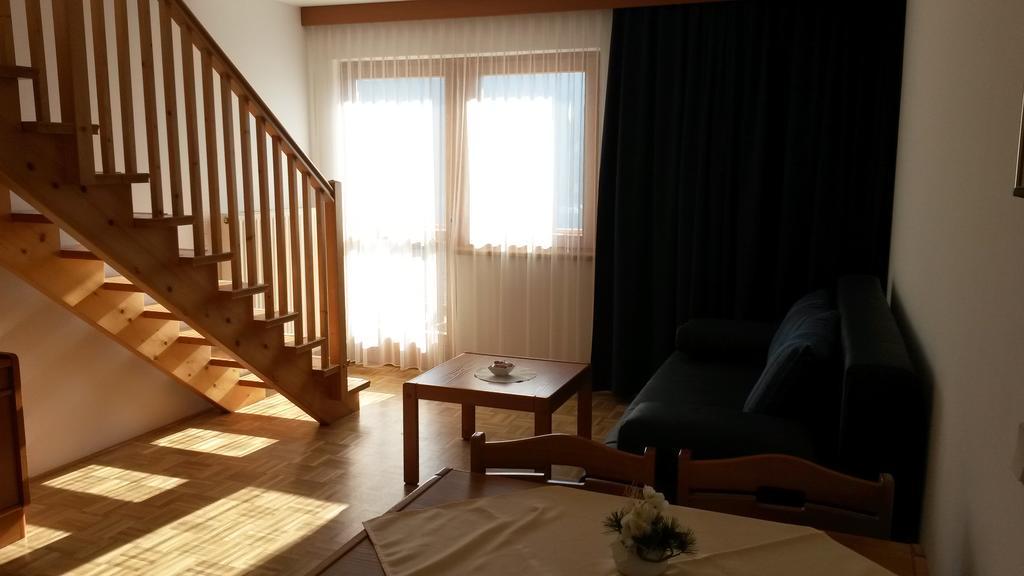 Panoramablickhotel - Lakeview Apartments Annenheim Quarto foto